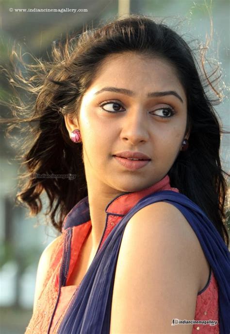 lakshmi menon hot|90+ Lakshmi Menon Photos .